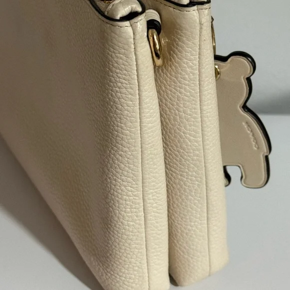 COACH Chalk Double Zip Lyla Purse/Wristlet Set with Bear Charm - Picture 8 of 16